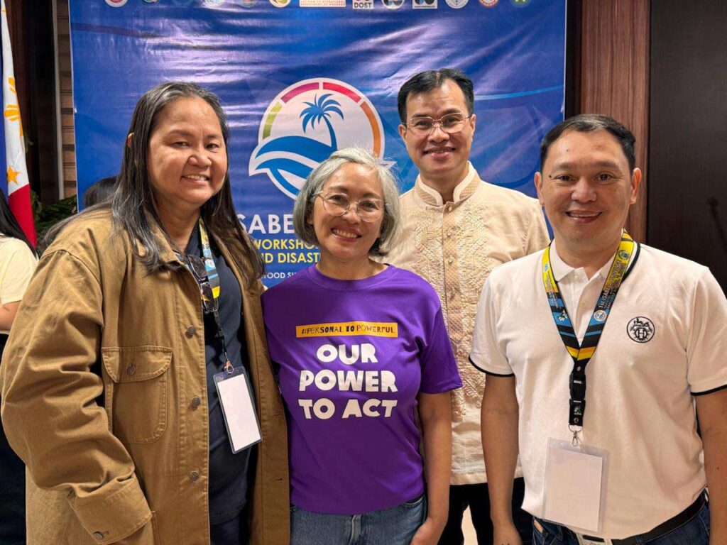 Photo of Oxfam Pilipinas with Cabagan, Isabela Mayor. 

Oxfam Pilipinas, Local Climate Change Adaptation for Development, and the UP Resilience Institute are set to collaborate to integrate anticipatory action into local climate adaptation planning and conduct a parametric insurance study to support disaster risk financing.

Anticipatory action,
Anticipatory action examples,
Anticipatory action meaning,
Anticipatory action Philippines,
Anticipatory action humanitarian, Anticipatory Action hub, anticipatory action oxfam, anticipatory action pioneer,

Oxfam Pilipinas has been championing anticipatory action since 2017.  It started with early warning and cash-based pilots in Eastern Samar, Cotabato City, and Catanduanes, and expanded to multi-hazard anticipatory systems in 2020. Currently, it co-implements the Mayon Anticipatory Action Project with People in Need Philippines , Simon of Cyrene Community Rehabilitation and Development Foundation, Inc., MIDAS/Mayon Integrated Development Alternatives and Services,Inc., Coastal CORE, Incorporated, and Oxfam Pilipinas, with support from the Start Network. It also explores the use of anticipatory action in health-focused outbreak prevention and policy advocacy. 

For more info, visit oxfam.org